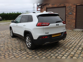 Used Jeep Cherokee 2014 for sale - 76238967: Photo 4