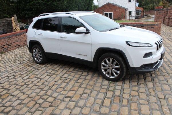 Used Jeep Cherokee 2014 for sale - 76238967: Photo 5