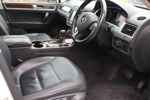 Used Volkswagen Touareg 2015 for sale - 75669862: Photo 15
