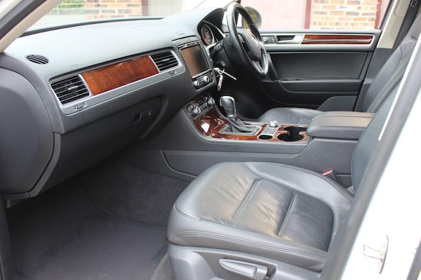 Used Volkswagen Touareg 2015 for sale - 75669862: Photo 20