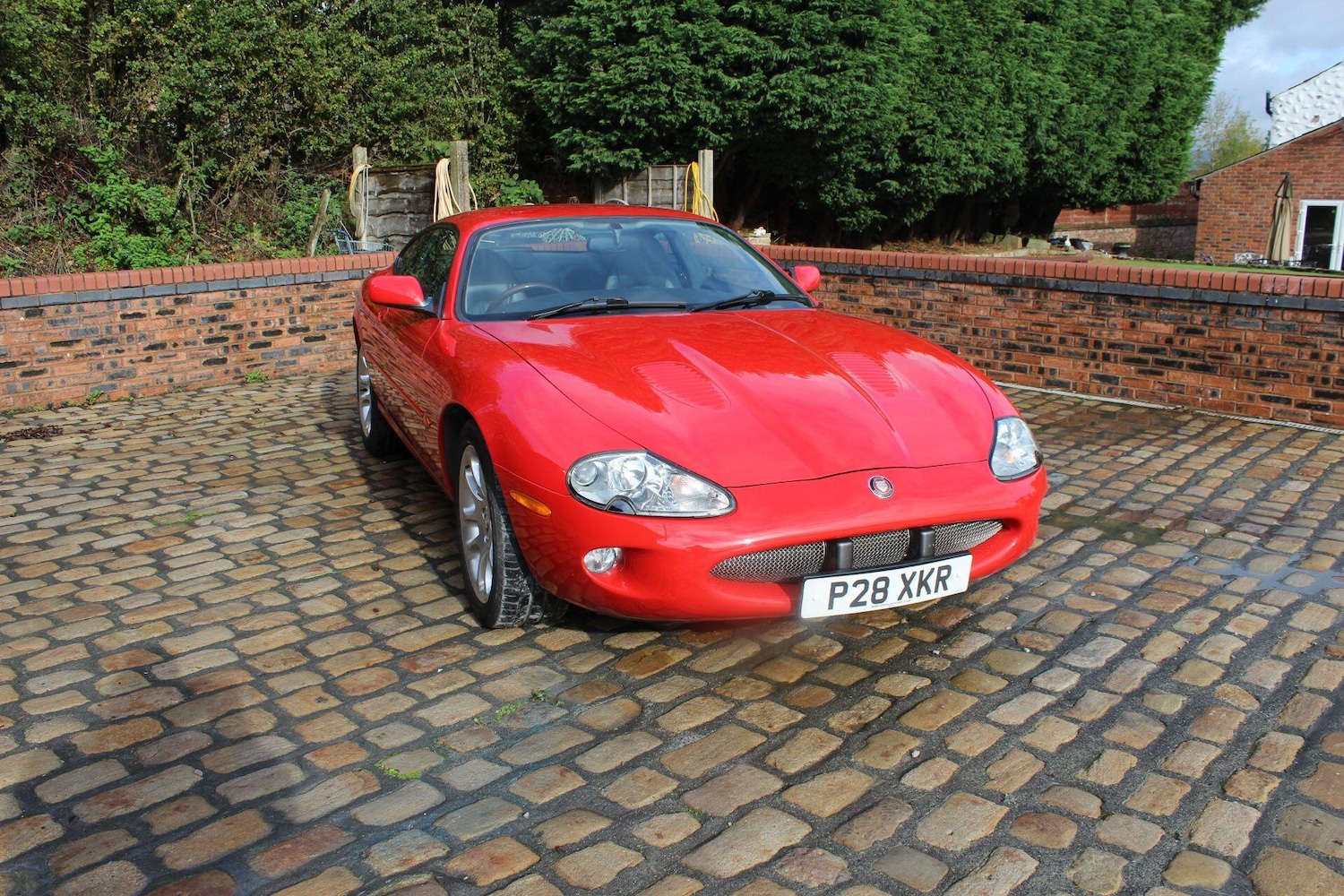 Used Jaguar XKR 1999 for sale - 76409444: Photo 12