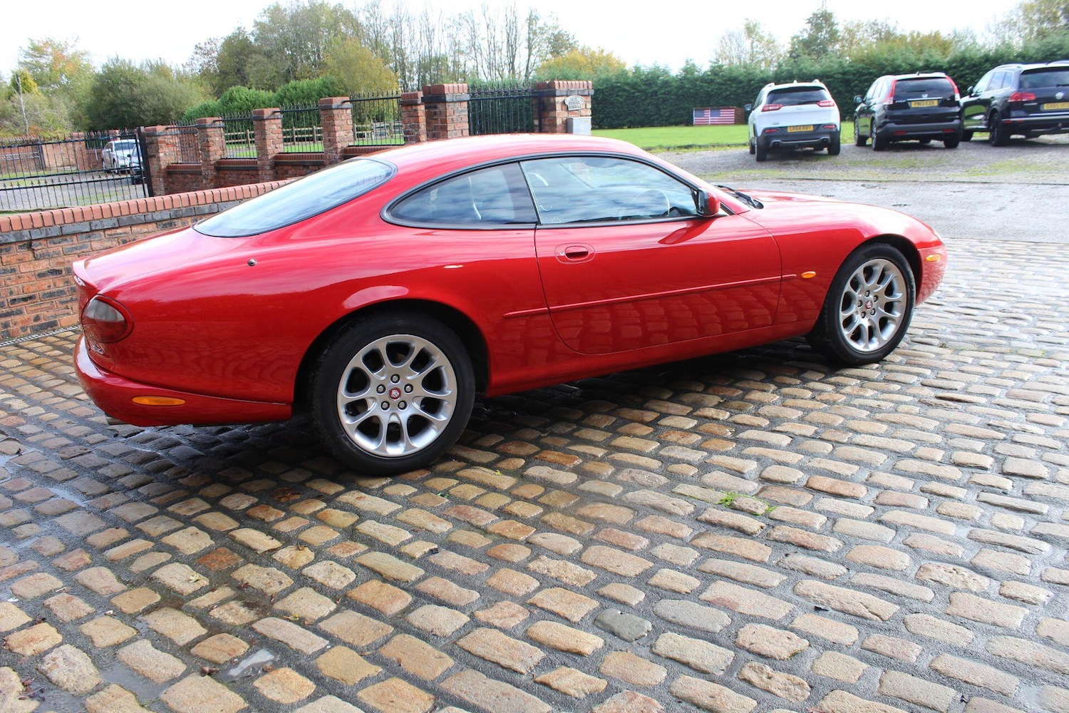 Used Jaguar XKR 1999 for sale - 76409444: Photo 34