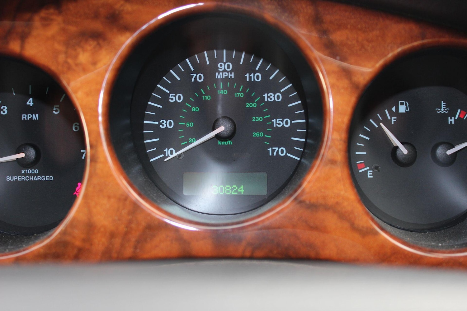 Used Jaguar XKR 1999 for sale - 76409444: Photo 45