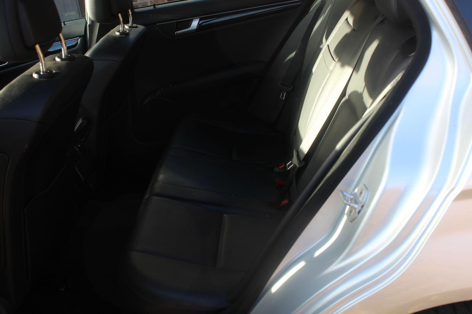 Used Mercedes-Benz C Class 2014 for sale - 77015361: Photo 18