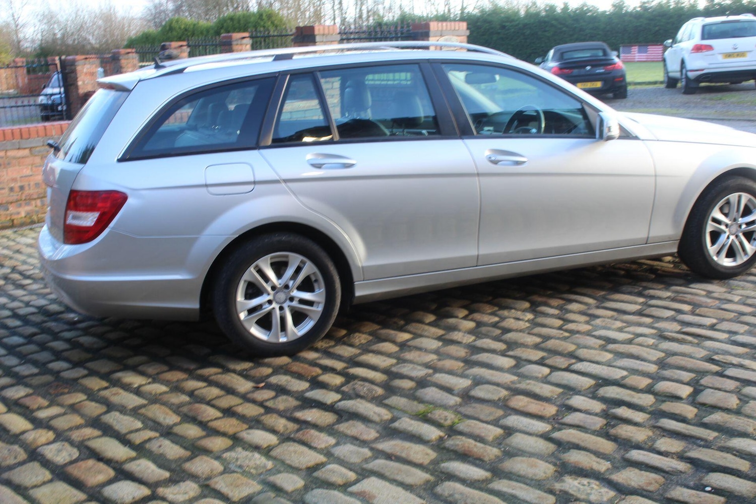 Used Mercedes-Benz C Class 2014 for sale - 77015361: Photo 9