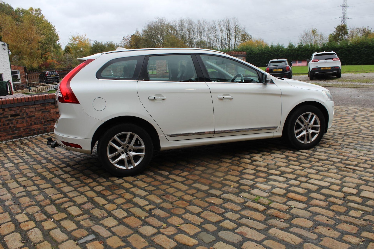 Used Volvo XC60 2016 for sale - 76995913: Photo 10