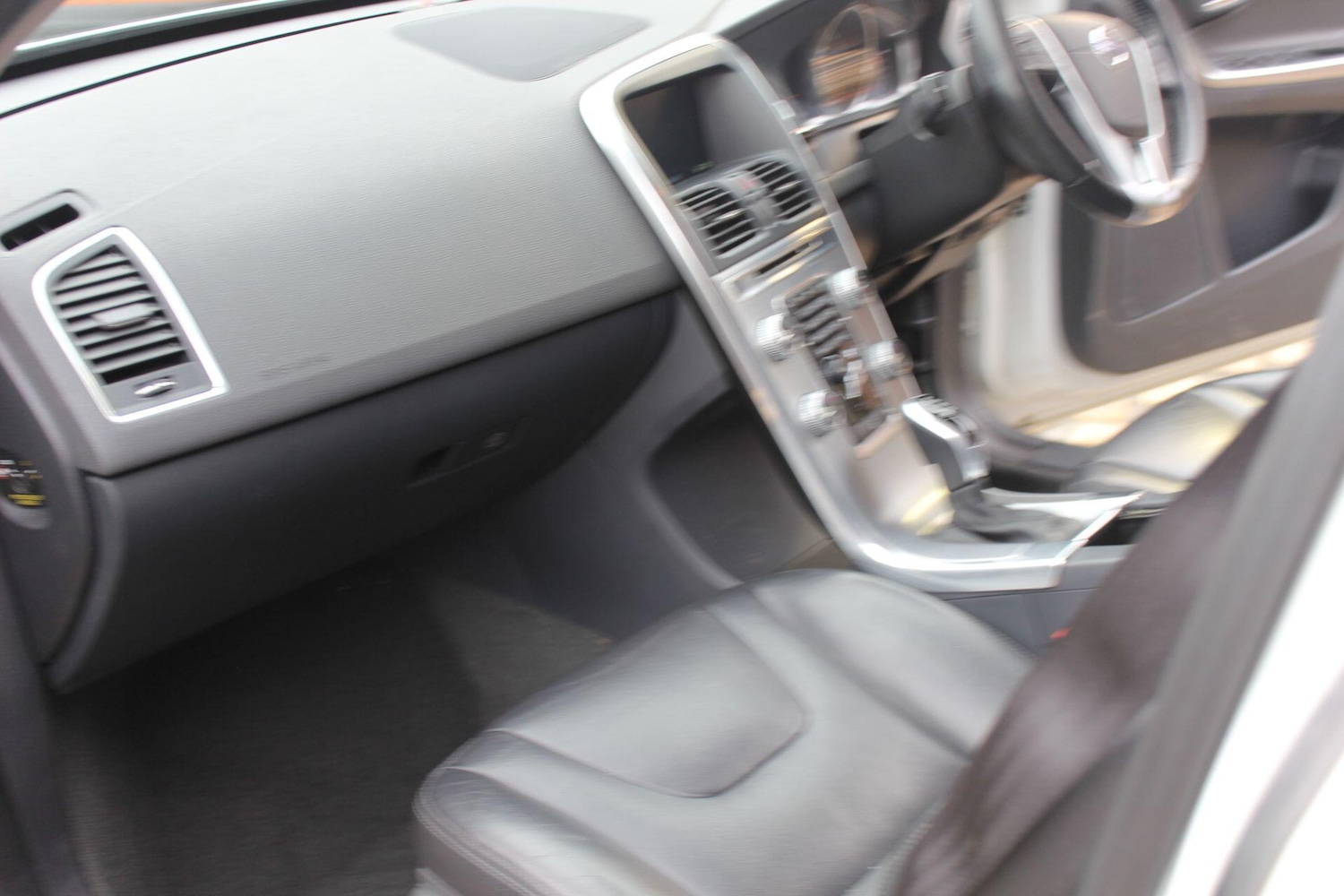 Used Volvo XC60 2016 for sale - 76995913: Photo 12