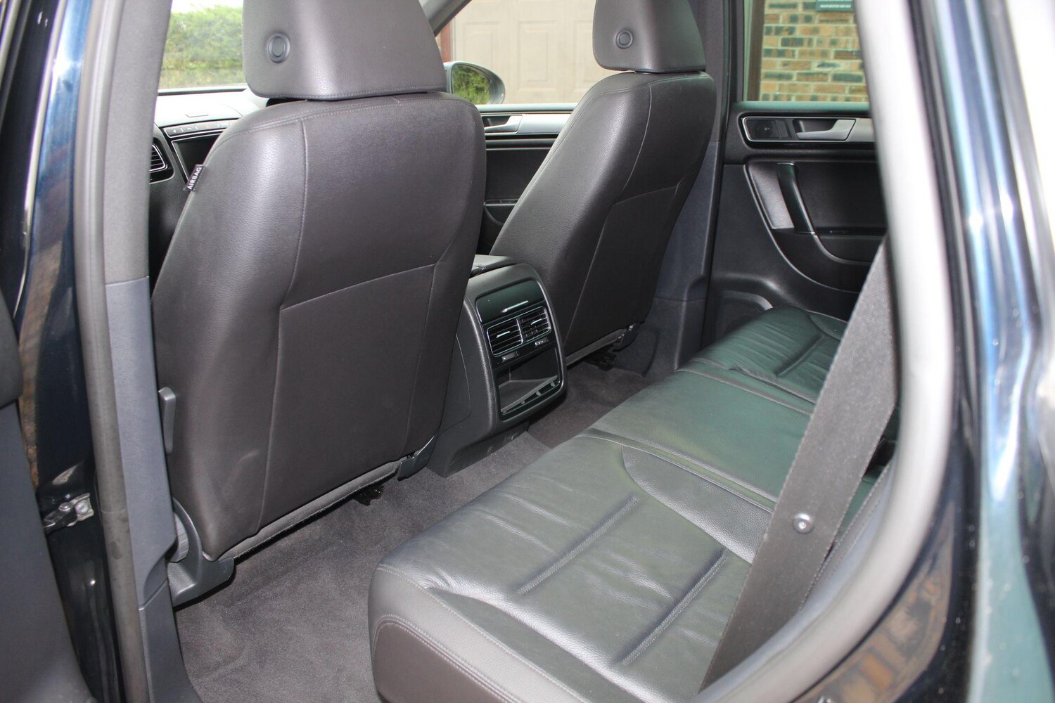 Used Volkswagen Touareg 2015 for sale - 76409300: Photo 17