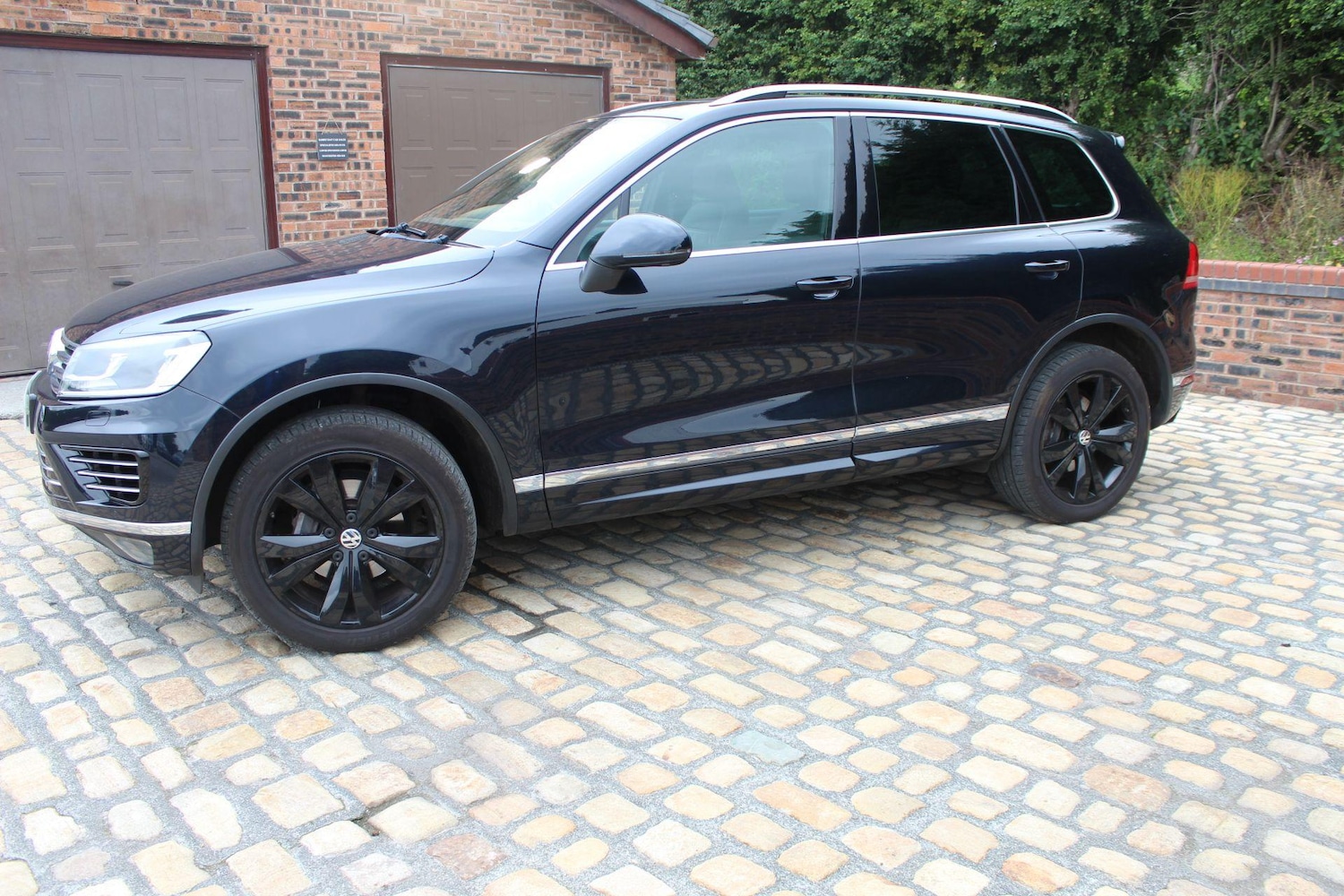 Used Volkswagen Touareg 2015 for sale - 76409300: Photo 9
