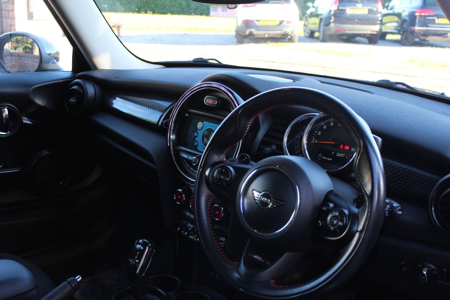 Used MINI Hatch 2018 for sale - 76409117: Photo 10