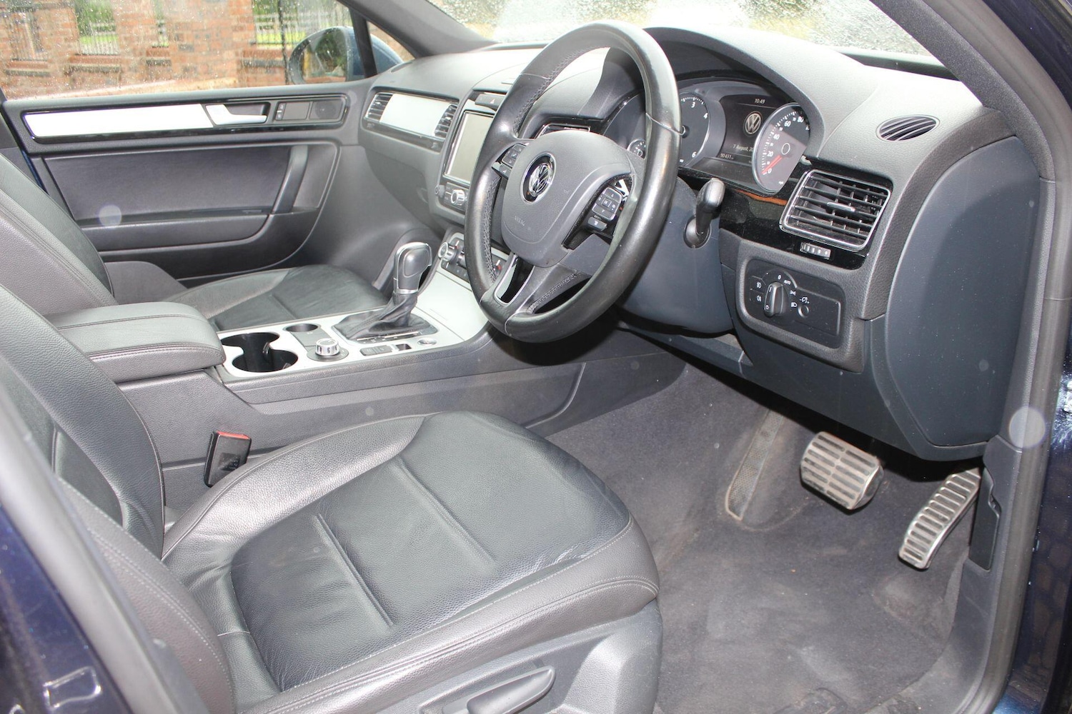 Vehicle 10
