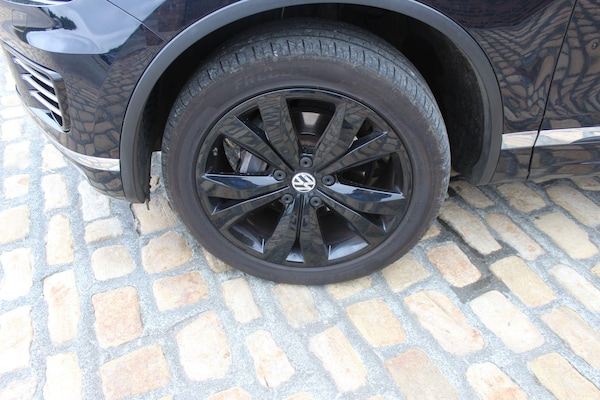 Used Volkswagen Touareg 2015 for sale - 75449487: Photo 24