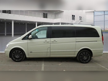 Used Mercedes-Benz Viano 2013 for sale - 77789295: Photo