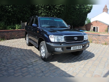 Used Toyota Land Cruiser Amazon 2000 for sale - 79496602: Photo