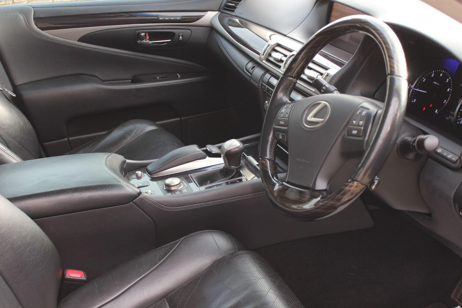 Used Lexus LS 2013 for sale - 77663379: Photo 38