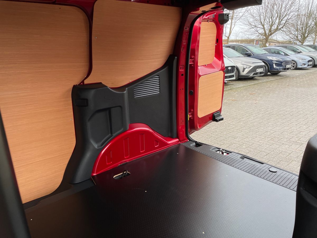 Used Ford Transit Courier 2025 for sale - 77552301: Photo 29