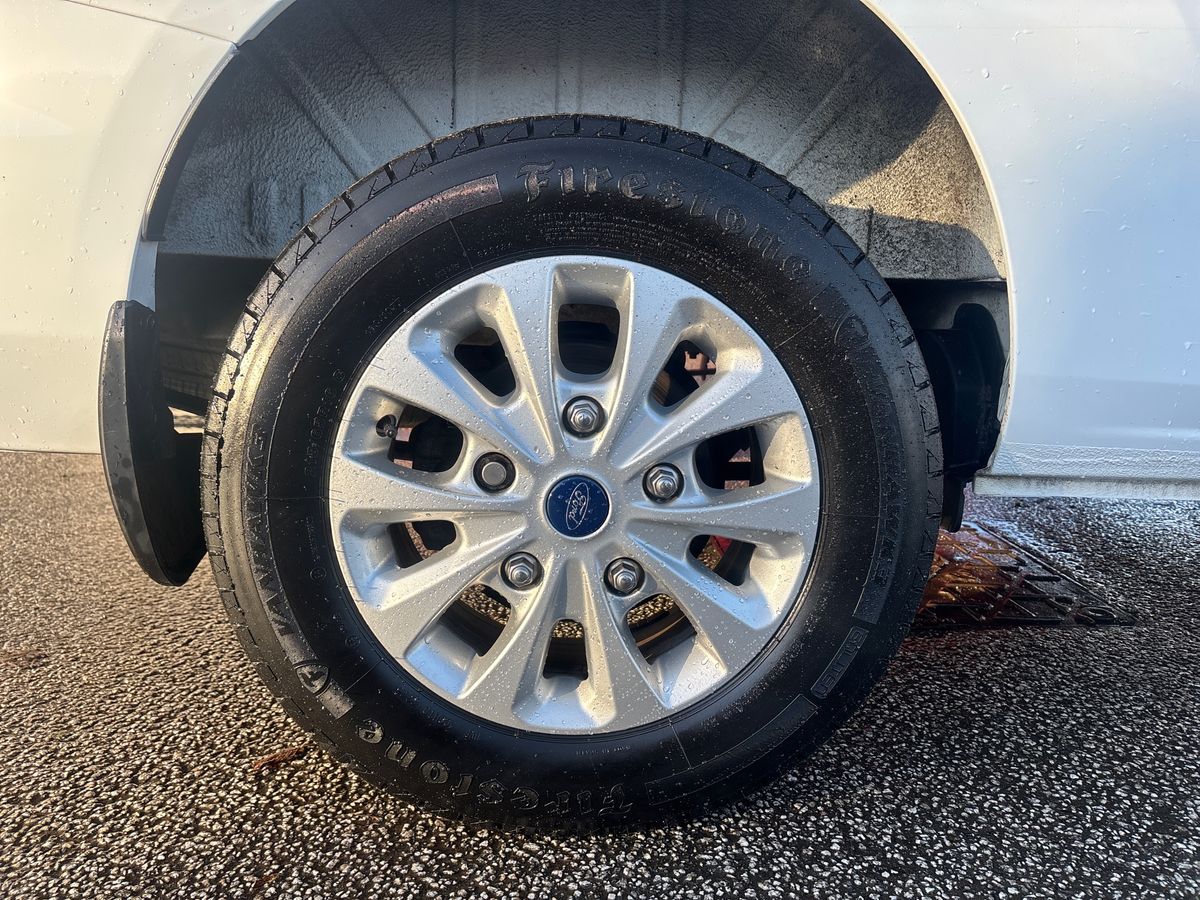 Used Ford Transit Custom 2022 for sale - 77247985: Photo 11