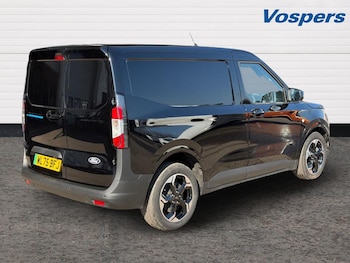 Used Ford Transit Courier 2025 for sale - 78568360: Photo