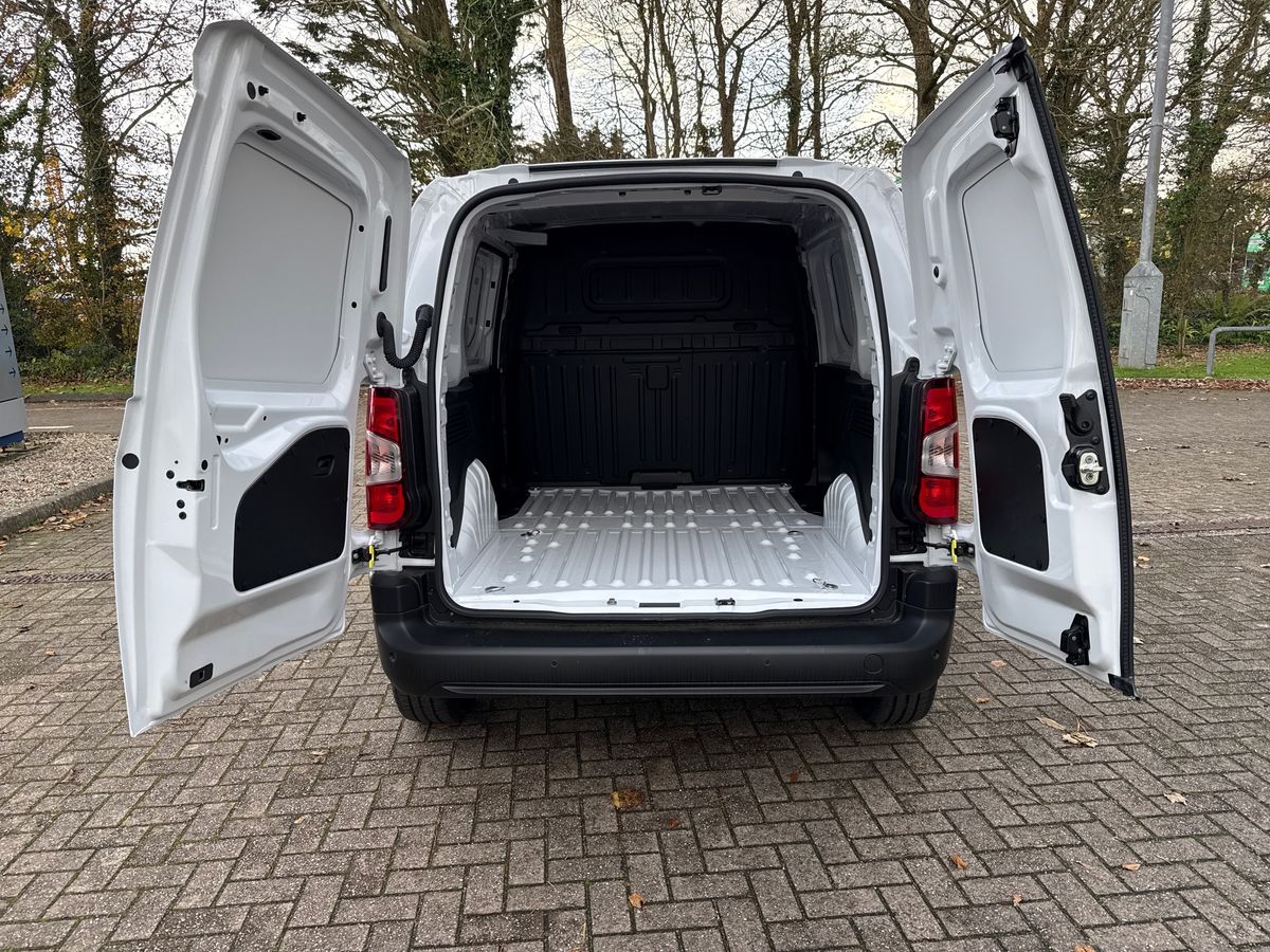 Used Vauxhall Combo 2025 for sale - 76660892: Photo 28