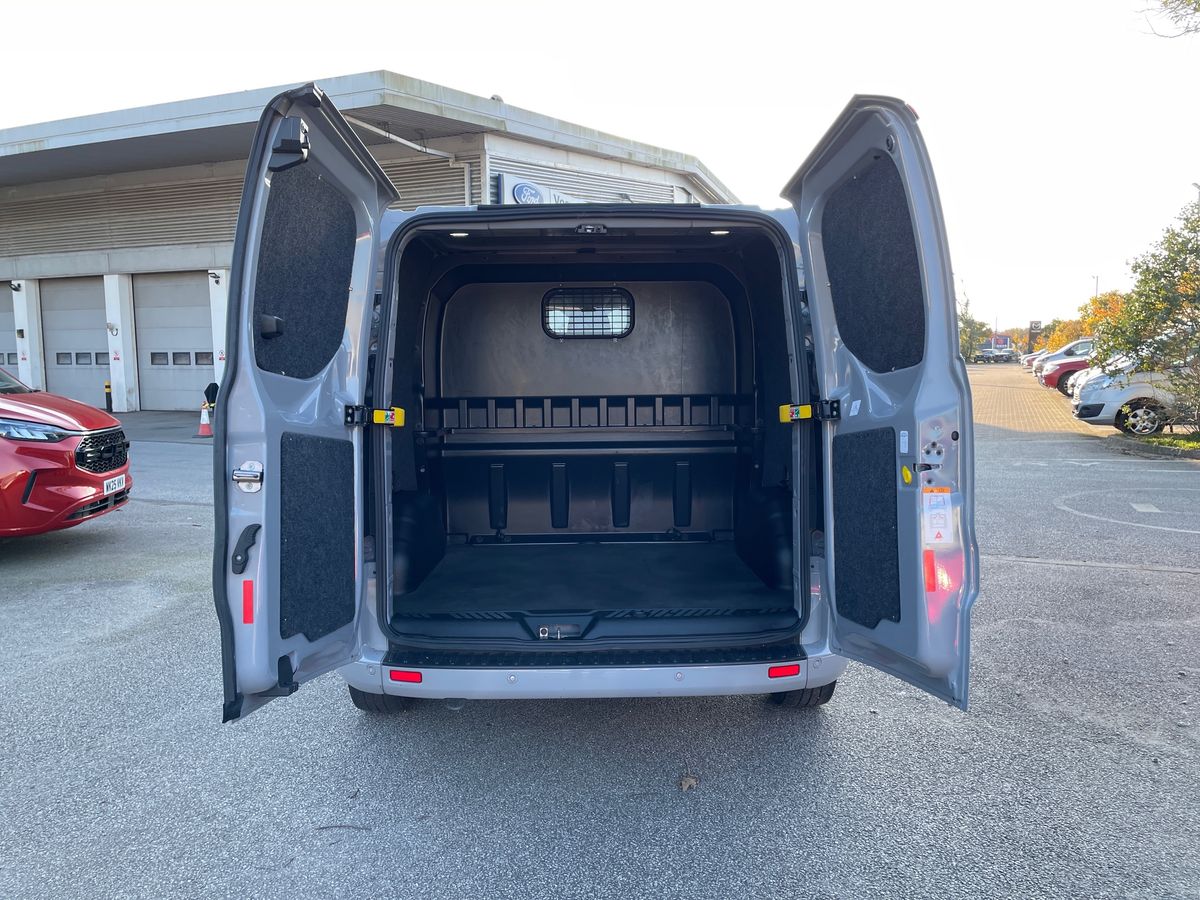 Used Ford Transit Custom 2023 for sale - 76302470: Photo 28