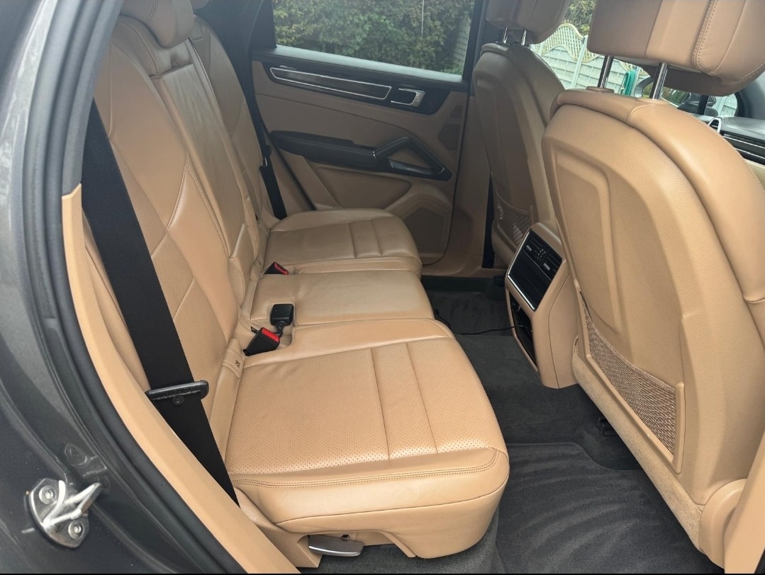 Used Porsche Cayenne 2019 for sale - 76344726: Photo 10