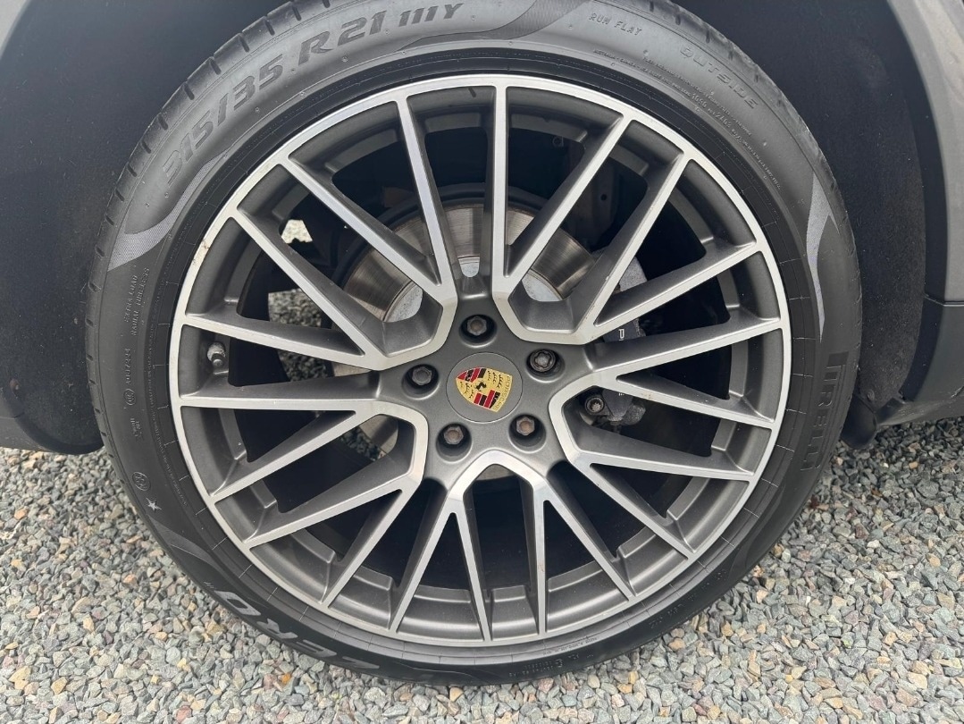Used Porsche Cayenne 2019 for sale - 76344726: Photo 13