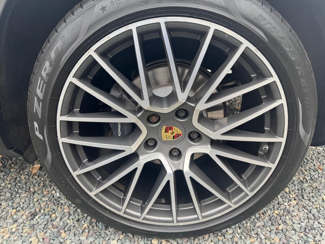 Used Porsche Cayenne 2019 for sale - 76344726: Photo 14