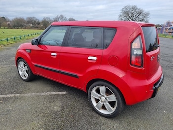 Used Kia Soul 2009 for sale - 75909070: Photo