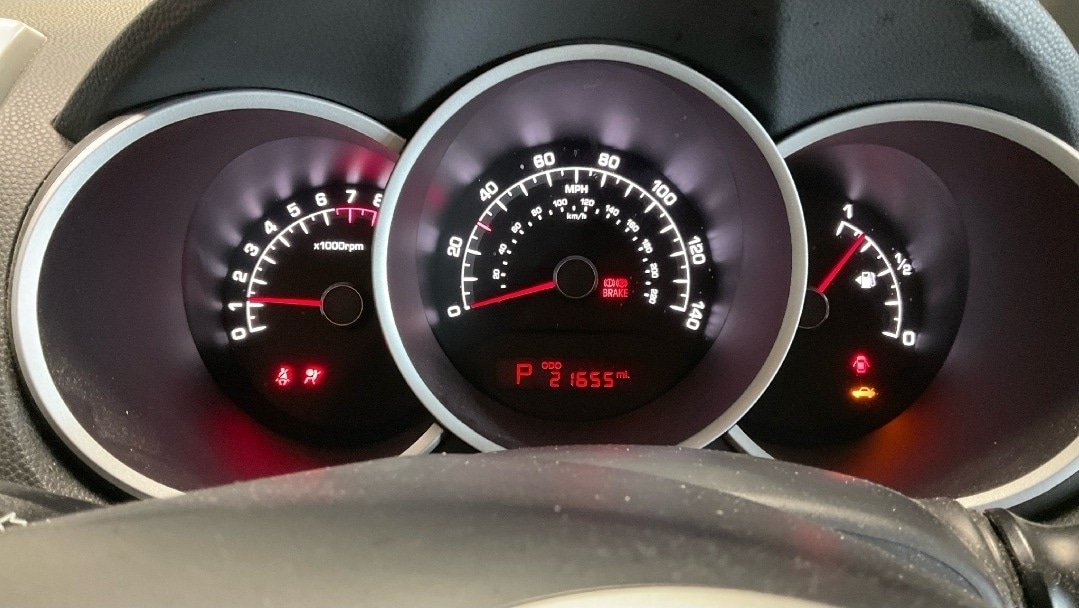 Used Kia Venga 2013 for sale - 76591373: Photo 3