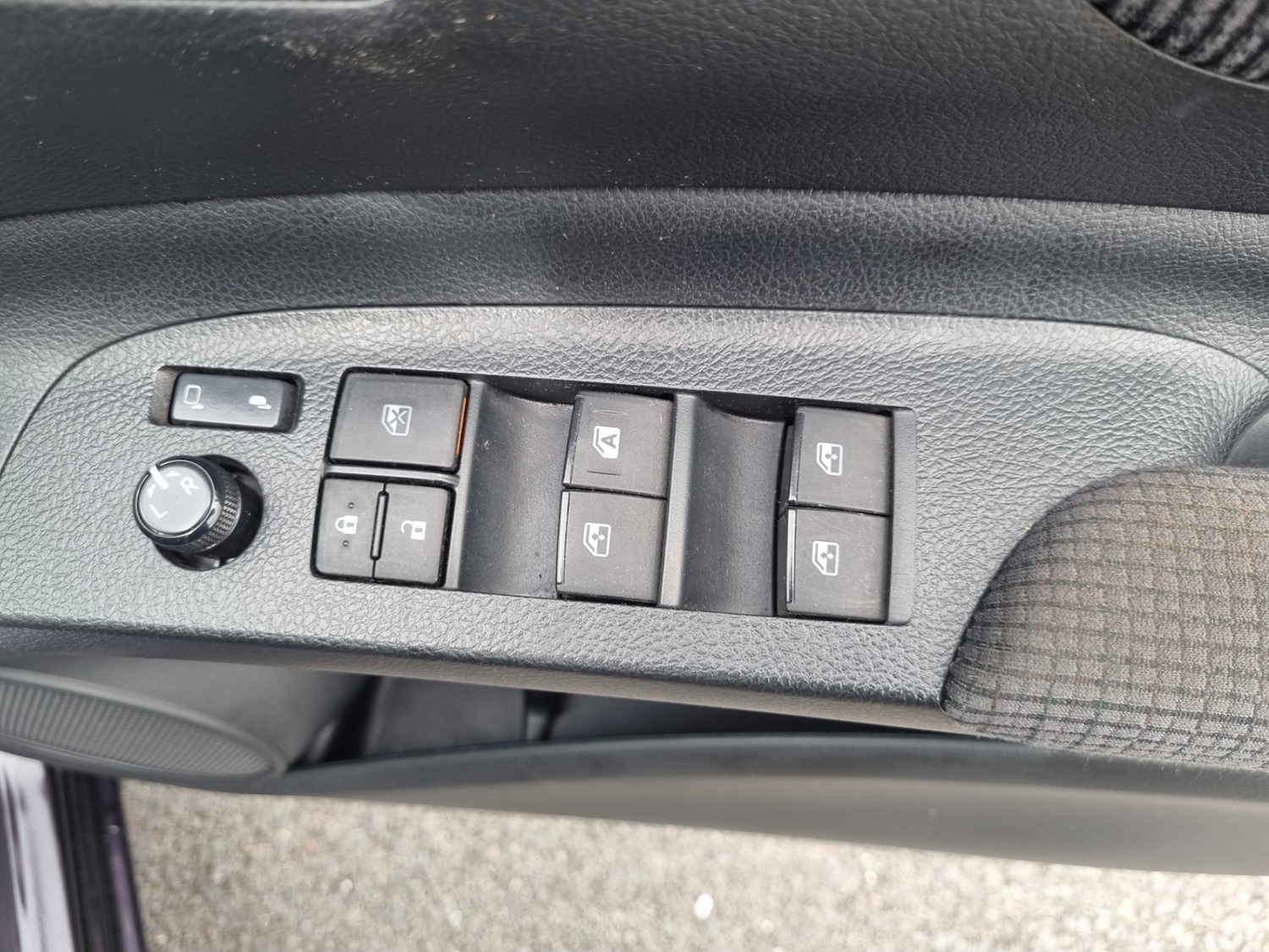 Used Toyota Sienta 2025 for sale - 76274416: Photo 11