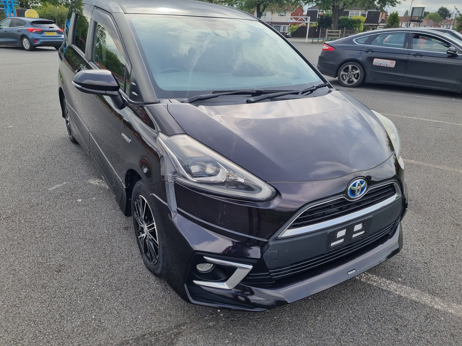 Used Toyota Sienta 2025 for sale - 76274416: Photo 2