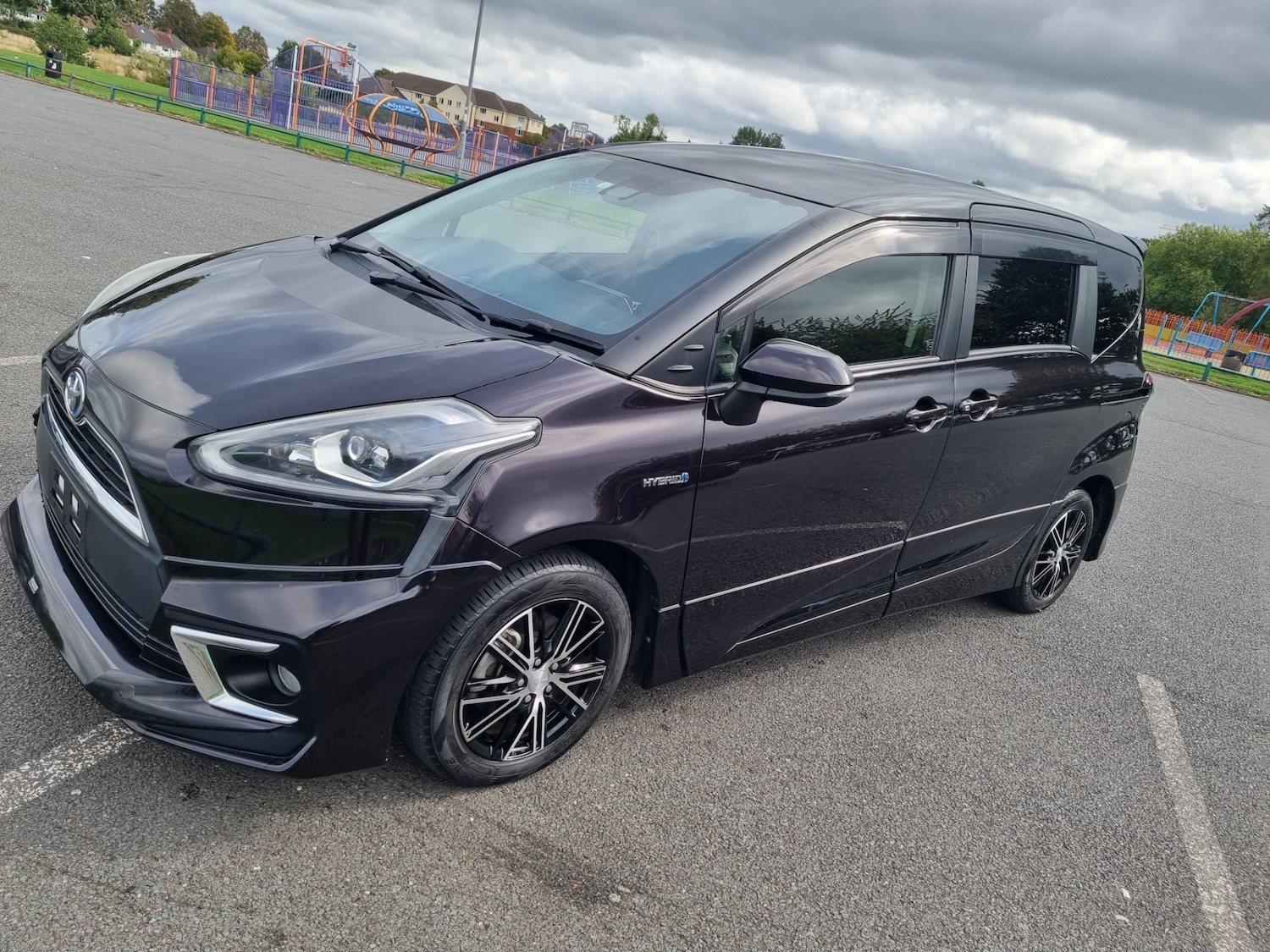 Used Toyota Sienta 2025 for sale - 76274416: Photo 5