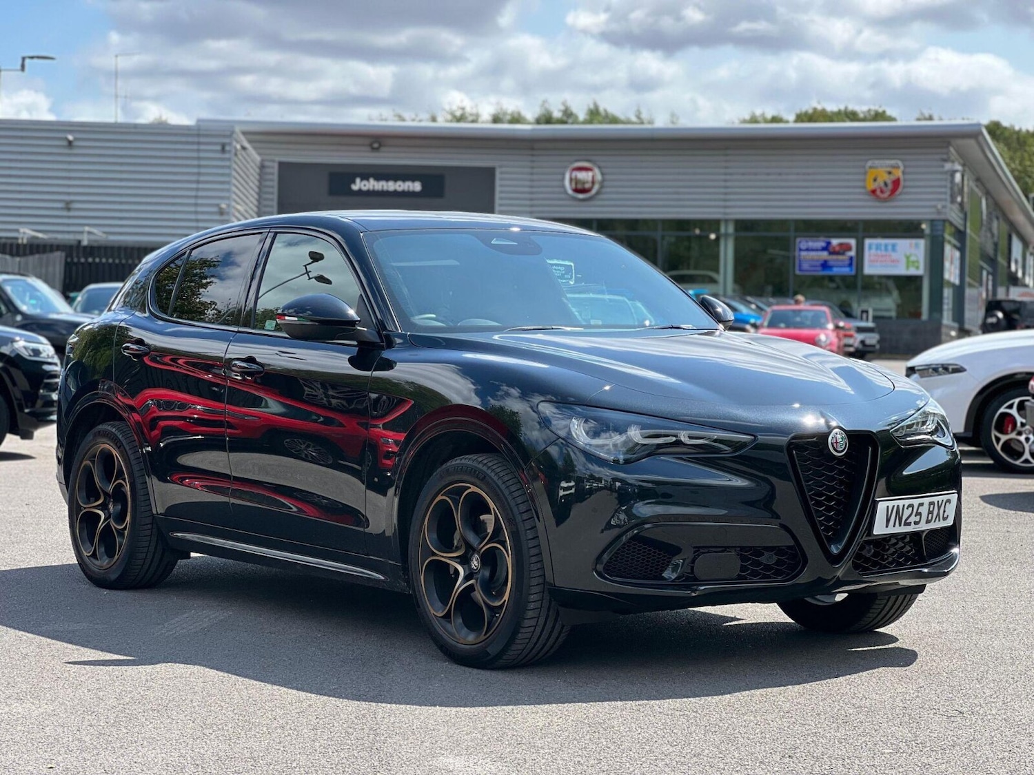 Used Alfa Romeo Stelvio 2025 for sale - 76679263: Photo 6