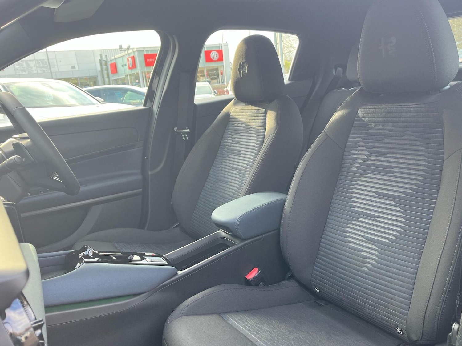 Used Alfa Romeo Junior 2025 for sale - 77264639: Photo 14