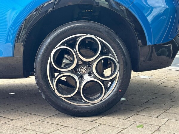 Used Alfa Romeo Tonale 2025 for sale - 76302037: Photo 5