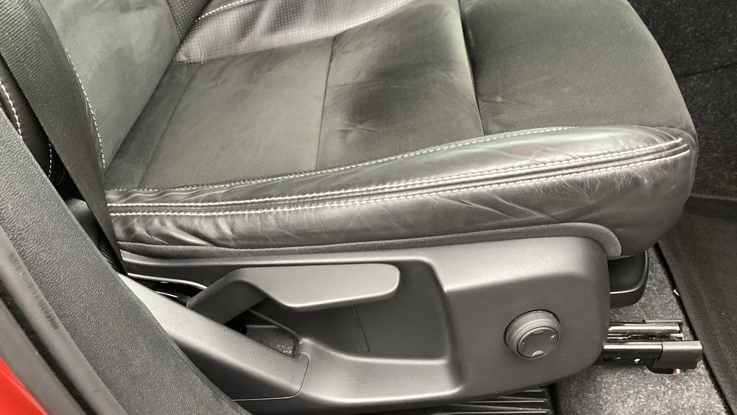 Used Volvo XC40 2020 for sale - 77330935: Photo 32