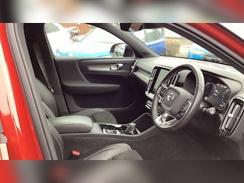 Used Volvo XC40 2020 for sale - 77330935: Photo