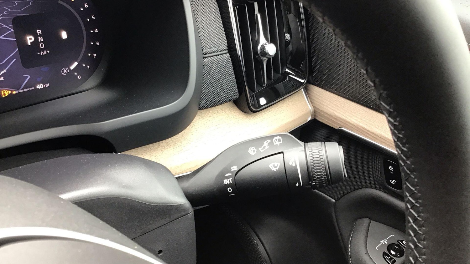 Used Volvo XC90 2025 for sale - 77120690: Photo 34