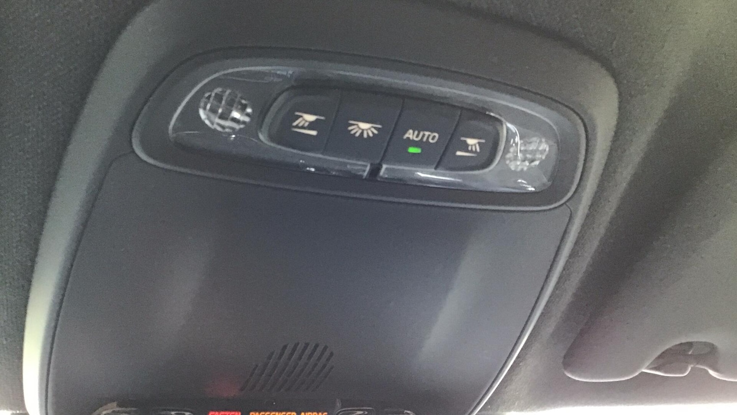 Used Volvo XC40 2021 for sale - 76550508: Photo 25