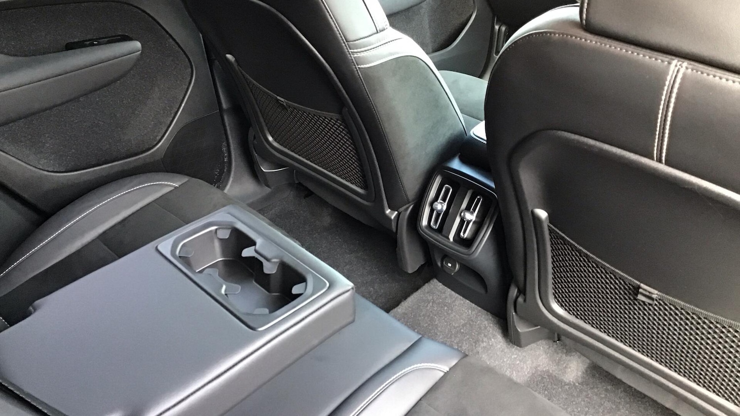 Used Volvo XC40 2021 for sale - 76550508: Photo 35