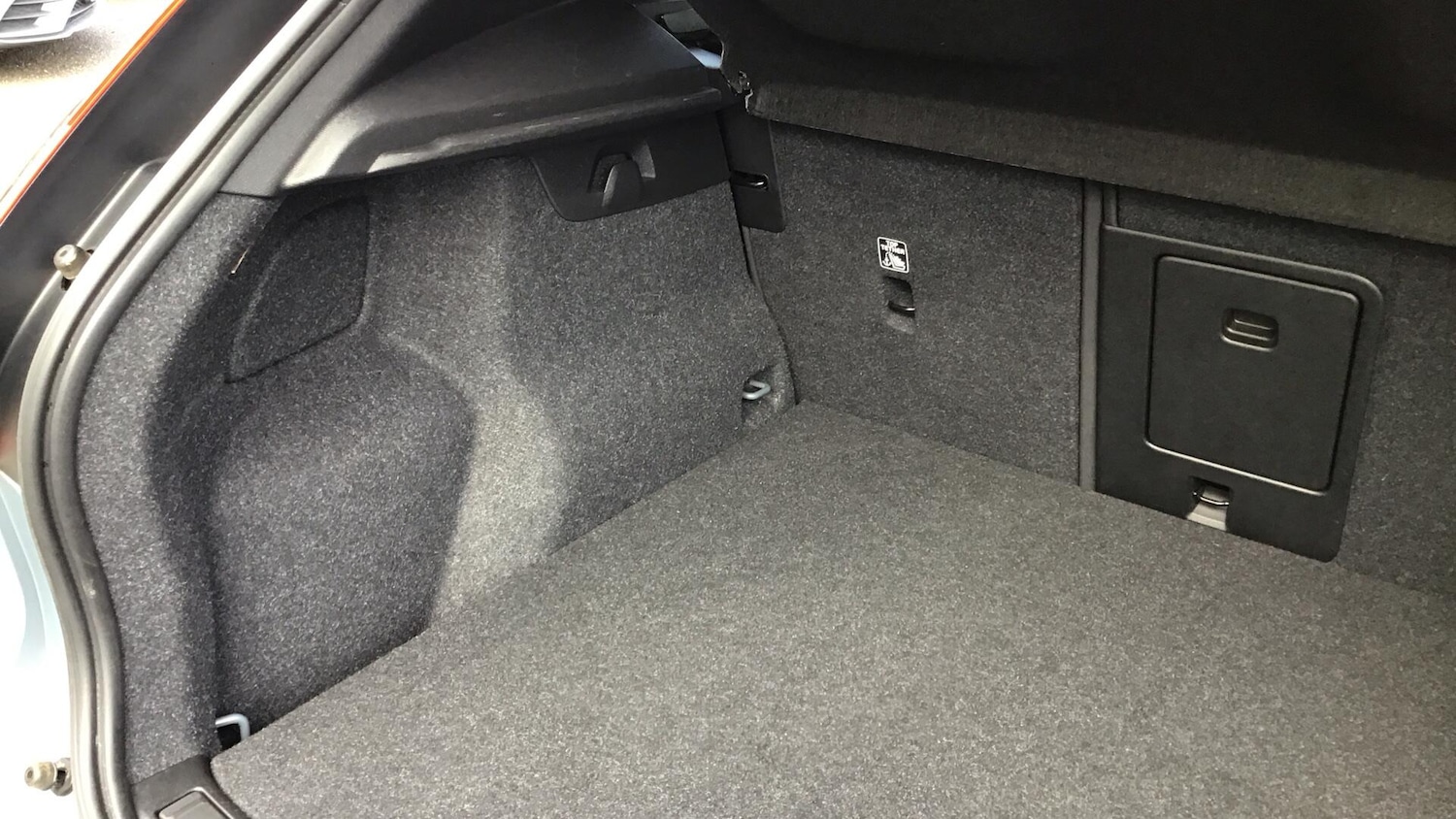 Used Volvo XC40 2021 for sale - 76550508: Photo 39