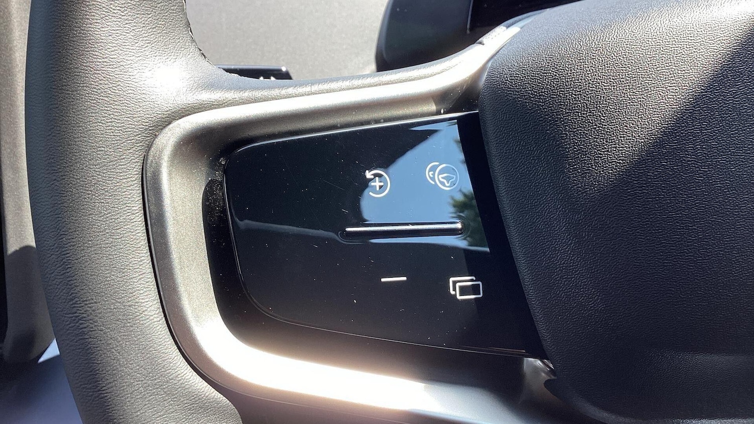 Used Volvo EX30 2025 for sale - 77230330: Photo 19