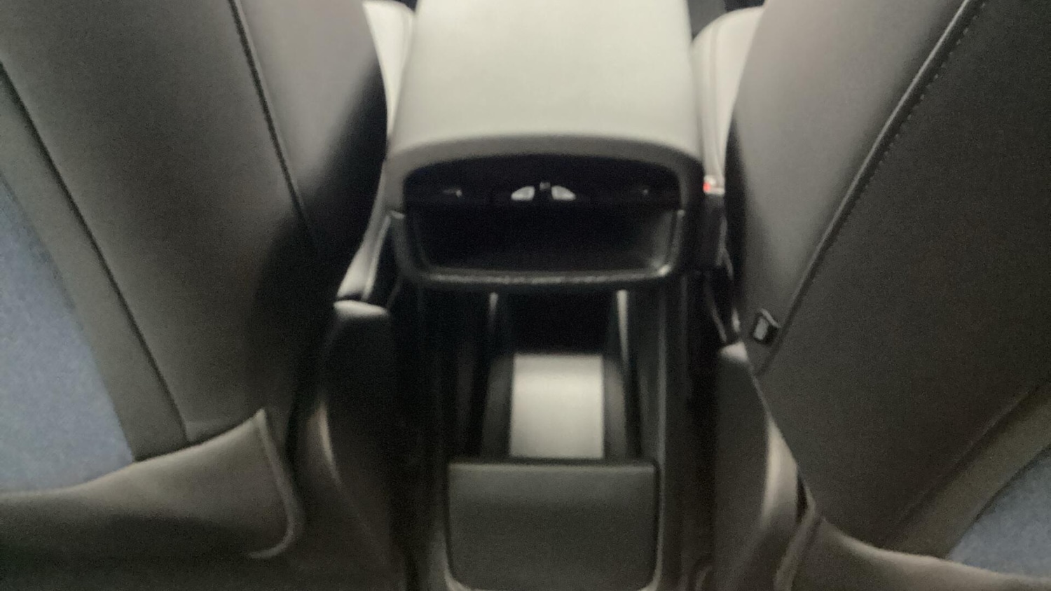 Used Volvo EX30 2025 for sale - 77230330: Photo 34