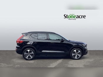 Used Volvo XC40 2023 for sale - 78539424: Photo