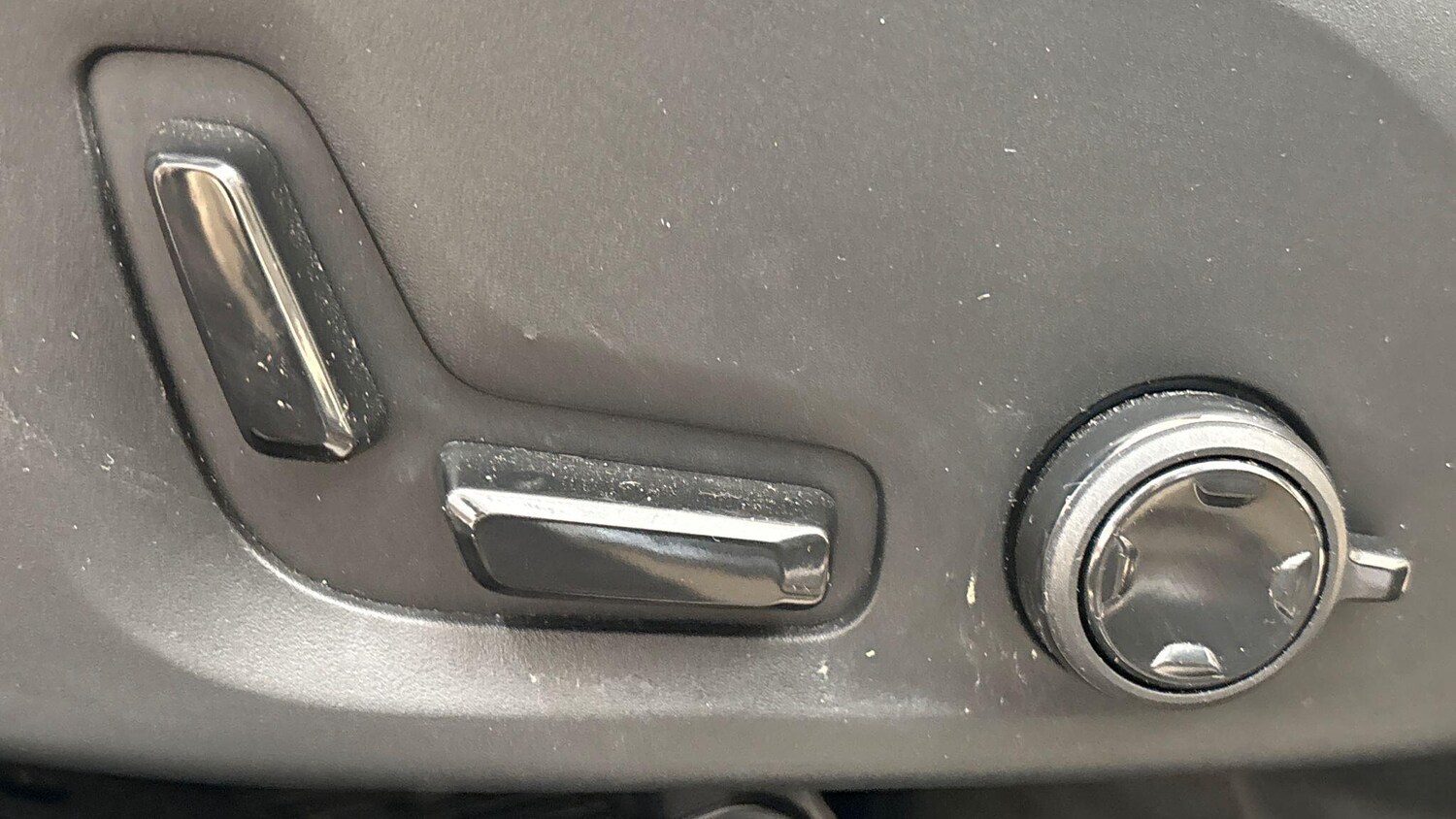 Used Volvo XC60 2025 for sale - 77710534: Photo 59