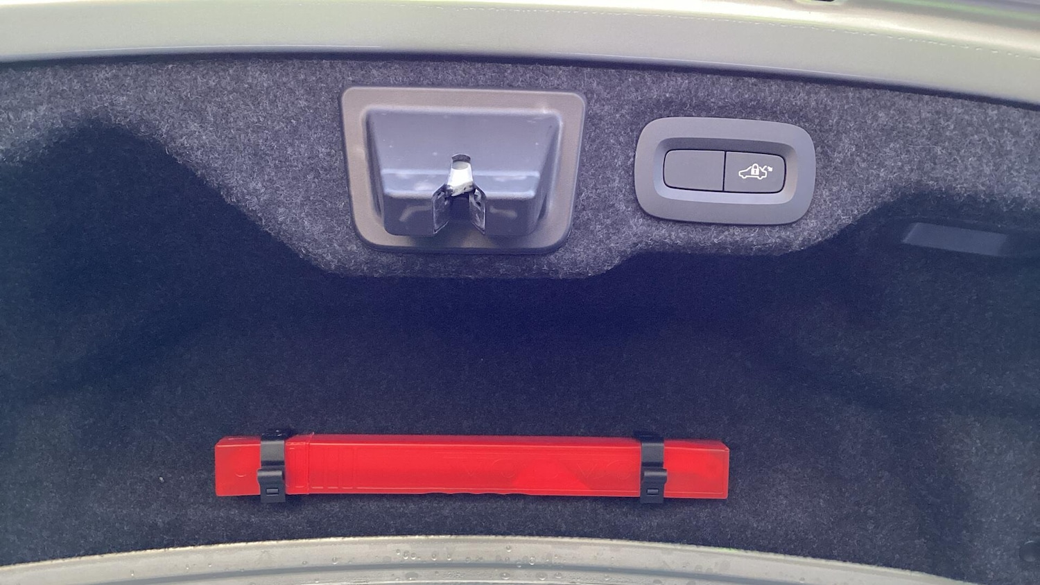 Used Volvo S60 2019 for sale - 77386468: Photo 40