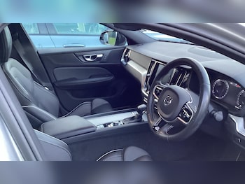 Used Volvo S60 2019 for sale - 77386468: Photo
