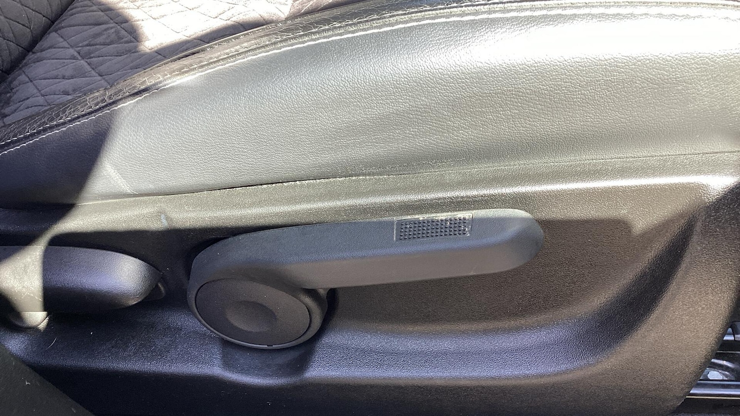 Used Suzuki Vitara 2022 for sale - 76538080: Photo 35