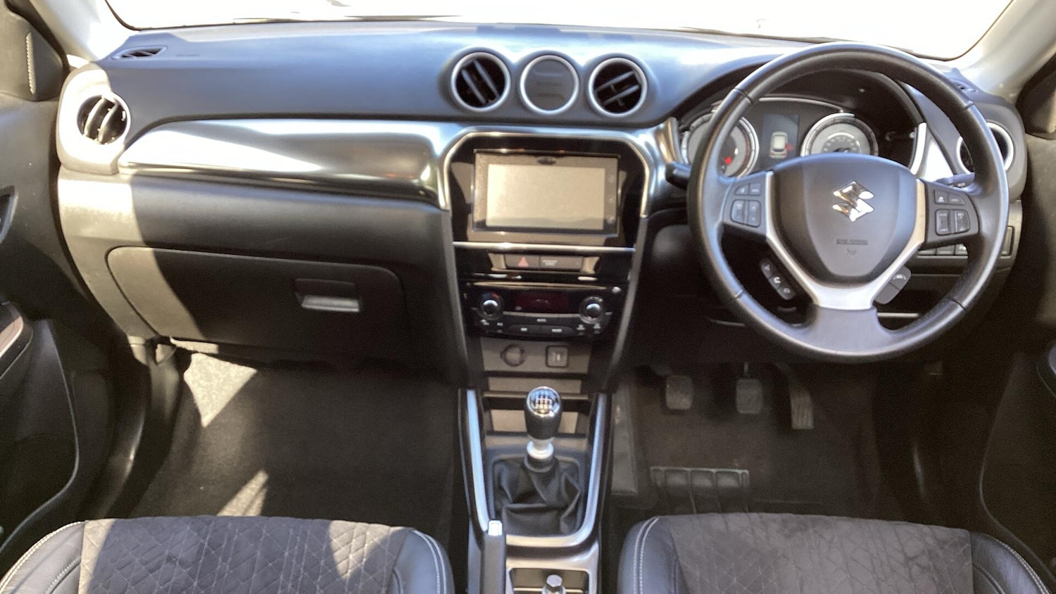 Used Suzuki Vitara 2022 for sale - 76538080: Photo 5