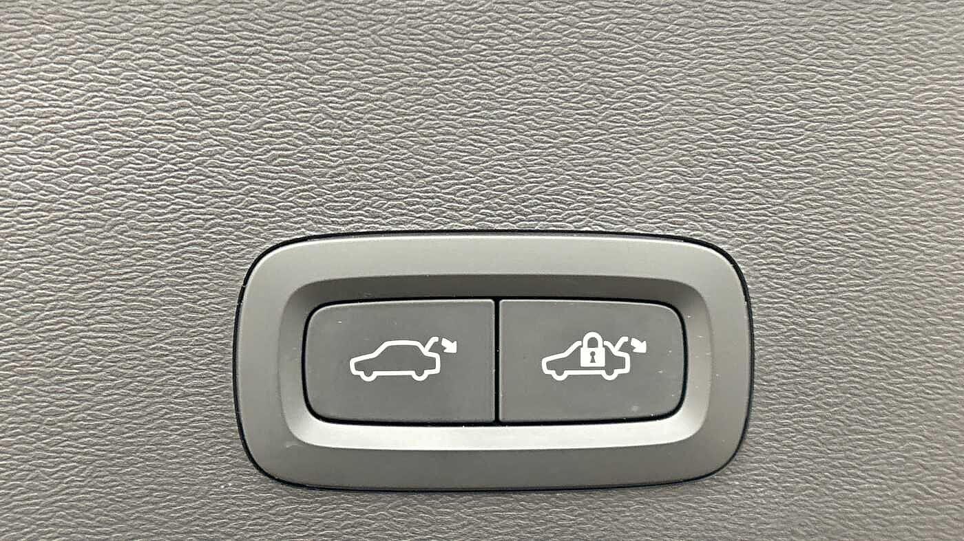 Used Volvo XC40 for sale - 77670647: Photo 19